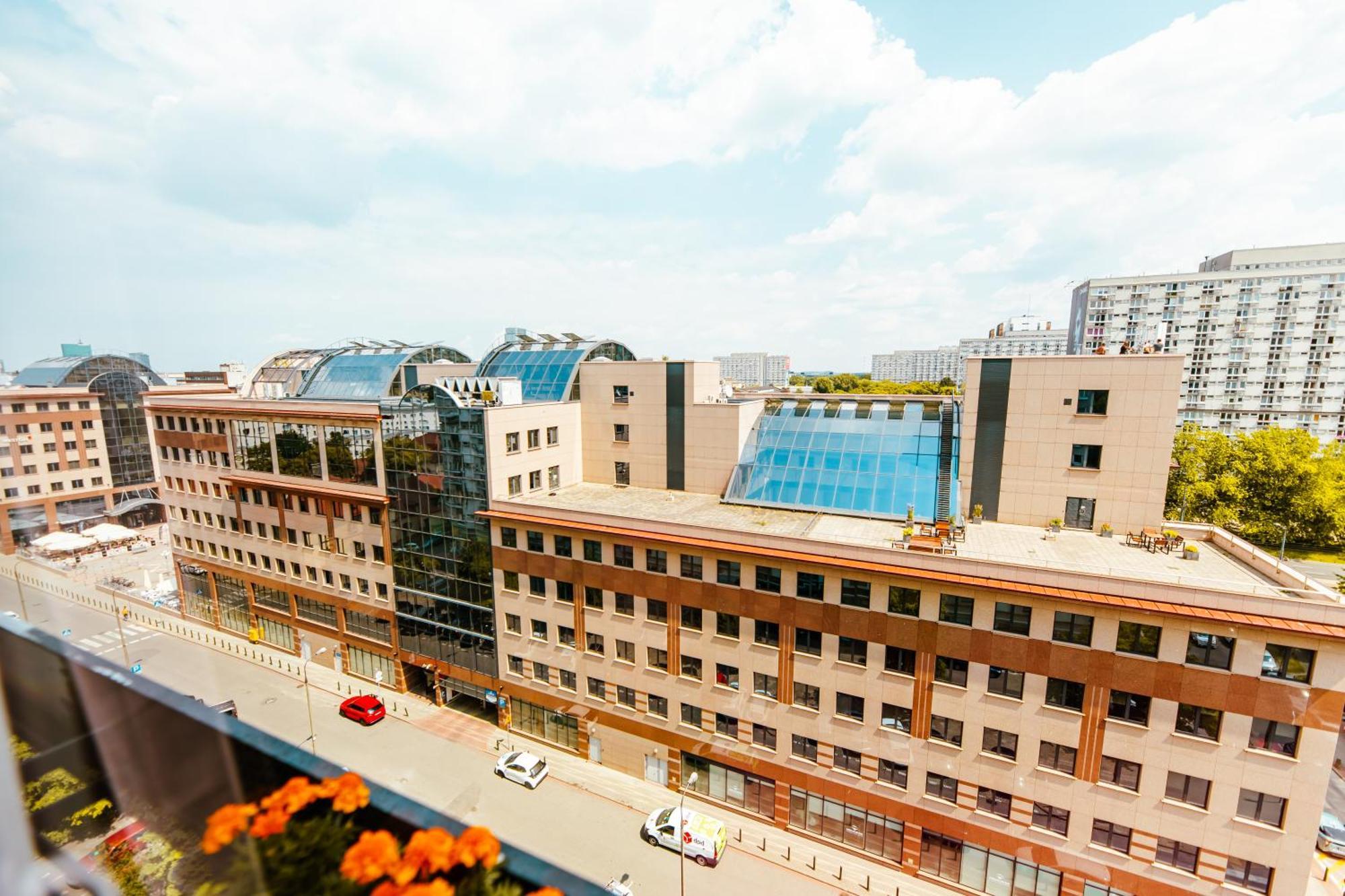 Industrial 9Th Floor Central Apartment With Balcony And Views Varsovie Extérieur photo