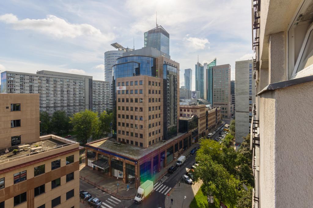 Industrial 9Th Floor Central Apartment With Balcony And Views Varsovie Extérieur photo